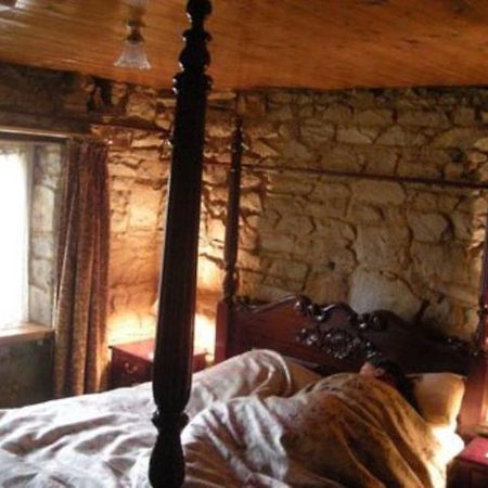 Colonial Cottages Of Ross Bagian luar foto